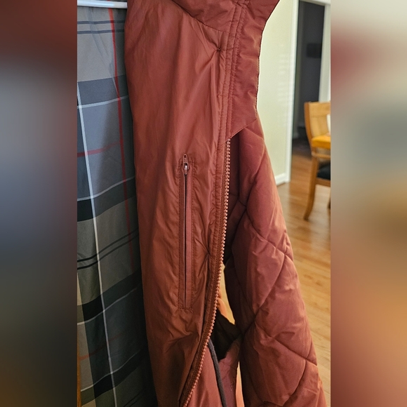 Women's Quilted Brown Coat - Picture 6 of 13